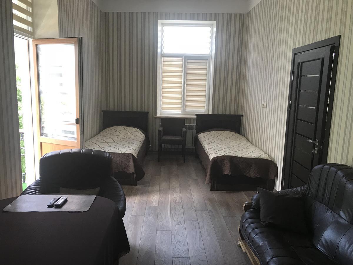 Elitne Zhitlo Apartment โคโลมิยา ภายนอก รูปภาพ