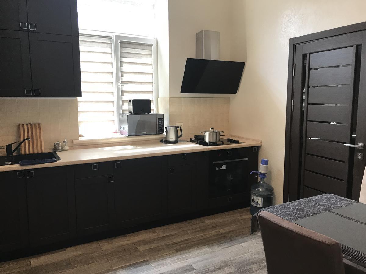 Elitne Zhitlo Apartment โคโลมิยา ภายนอก รูปภาพ